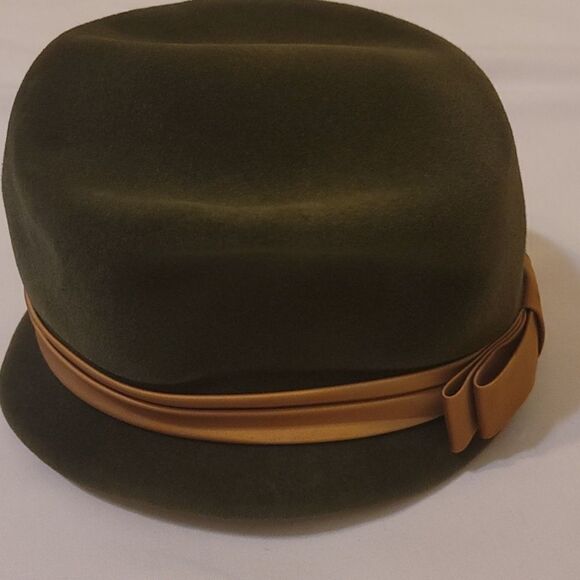 Jean Arlett creations vintage hats main image 8